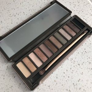 Urban Decay Naked2 Eyeshadow Palette